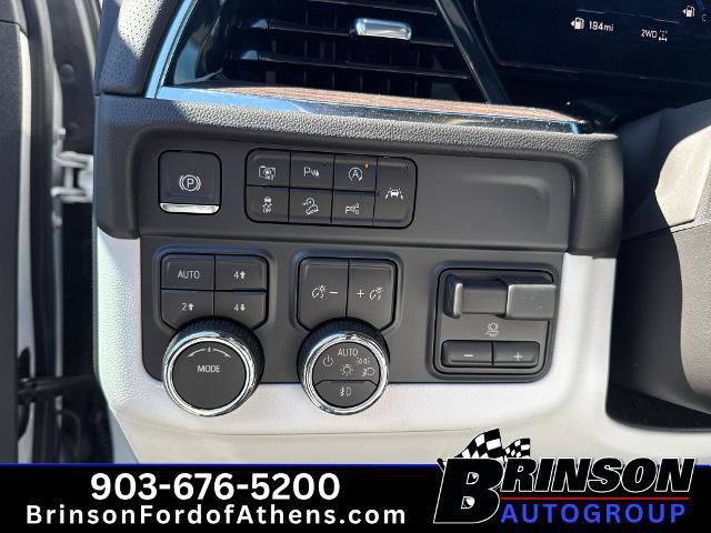 Used 2025 Chevrolet Suburban Premier w/ Sun And Tow Package AWD/4WD image 20