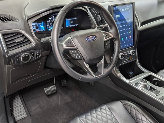 Certified 2023 Ford Edge Titanium w/ Equipment Group 301A AWD/4WD image 10