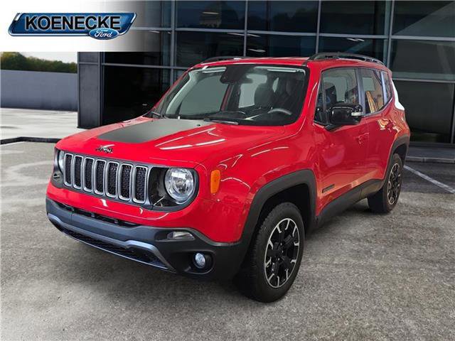 Used 2023 Jeep Renegade Latitude AWD/4WD image 7