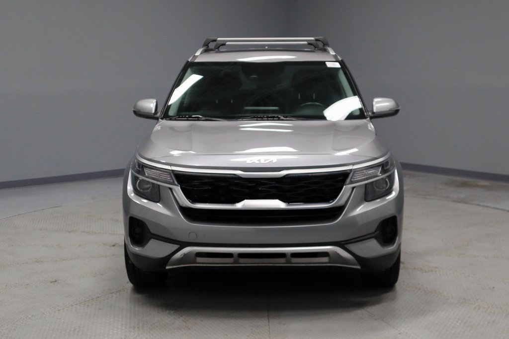 Used 2022 Kia Seltos EX image 8