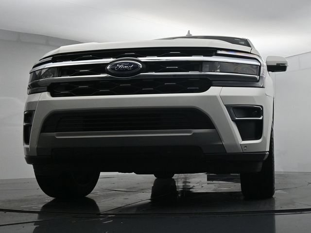 Certified 2024 Ford Expedition Limited AWD/4WD image 32