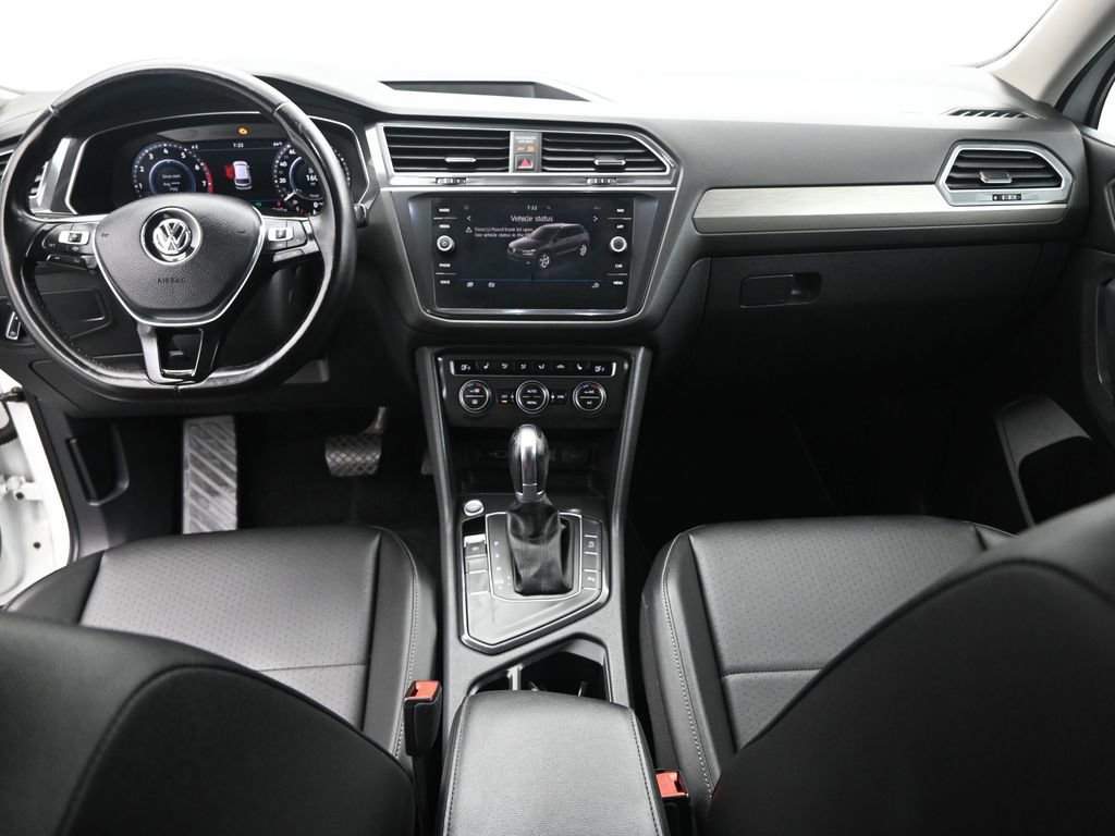 Used 2019 Volkswagen Tiguan SEL image 48