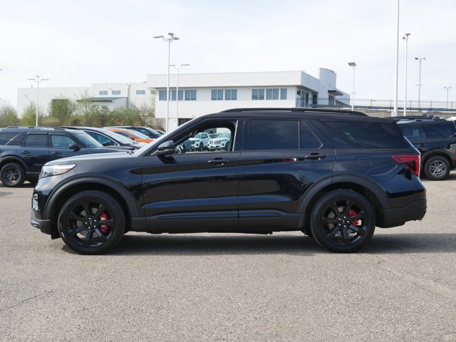 Certified 2023 Ford Explorer ST w/ Equipment Group 401A AWD/4WD image 6