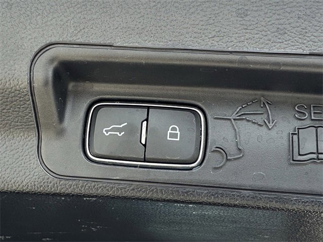 Certified 2020 Ford Explorer Limited image 35