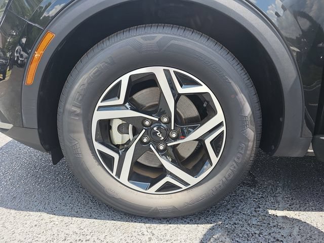 Used 2024 Kia Sportage LX FWD image 34