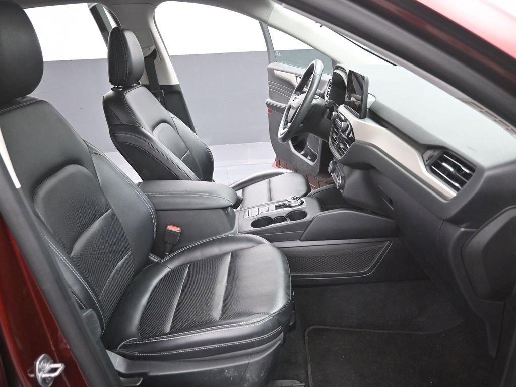 Certified 2021 Ford Escape SEL image 21