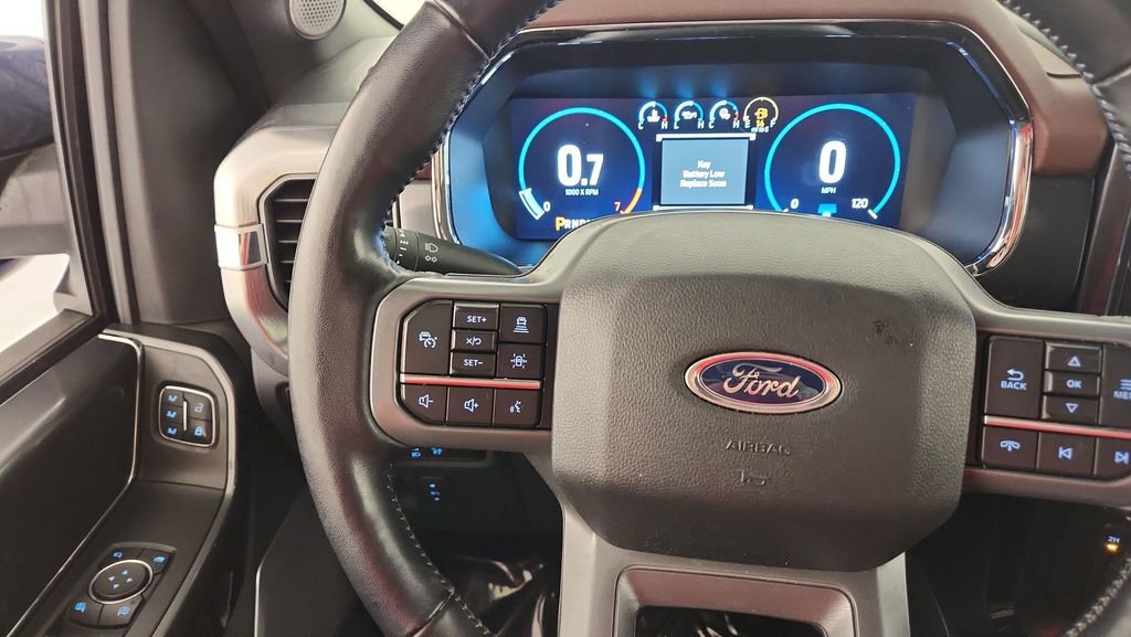 Certified 2022 Ford F150 Lariat w/ Equipment Group 502A High image 19