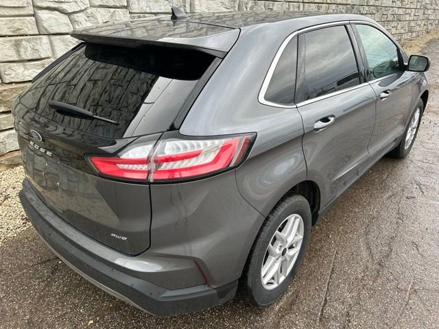 Certified 2024 Ford Edge SEL w/ Convenience Package AWD/4WD image 5