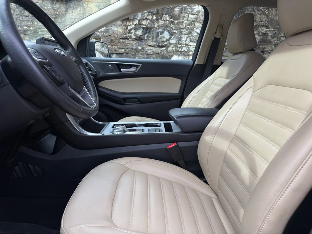 Certified 2022 Ford Edge SEL w/ Convenience Package image 20