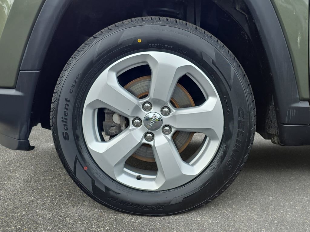 Used 2019 Jeep Compass Latitude AWD/4WD image 28