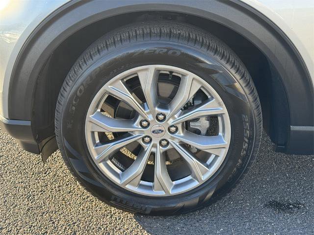 Certified 2022 Ford Explorer XLT w/ Equipment Group 202A image 11