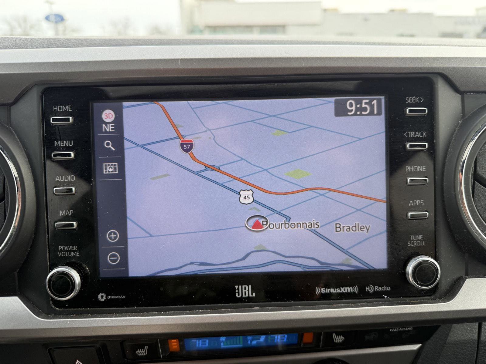 Used 2023 Toyota Tacoma Limited image 21