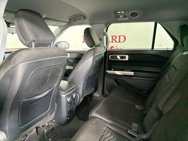 Certified 2020 Ford Explorer XLT w/ Class III Trailer Tow Package RWD image 14