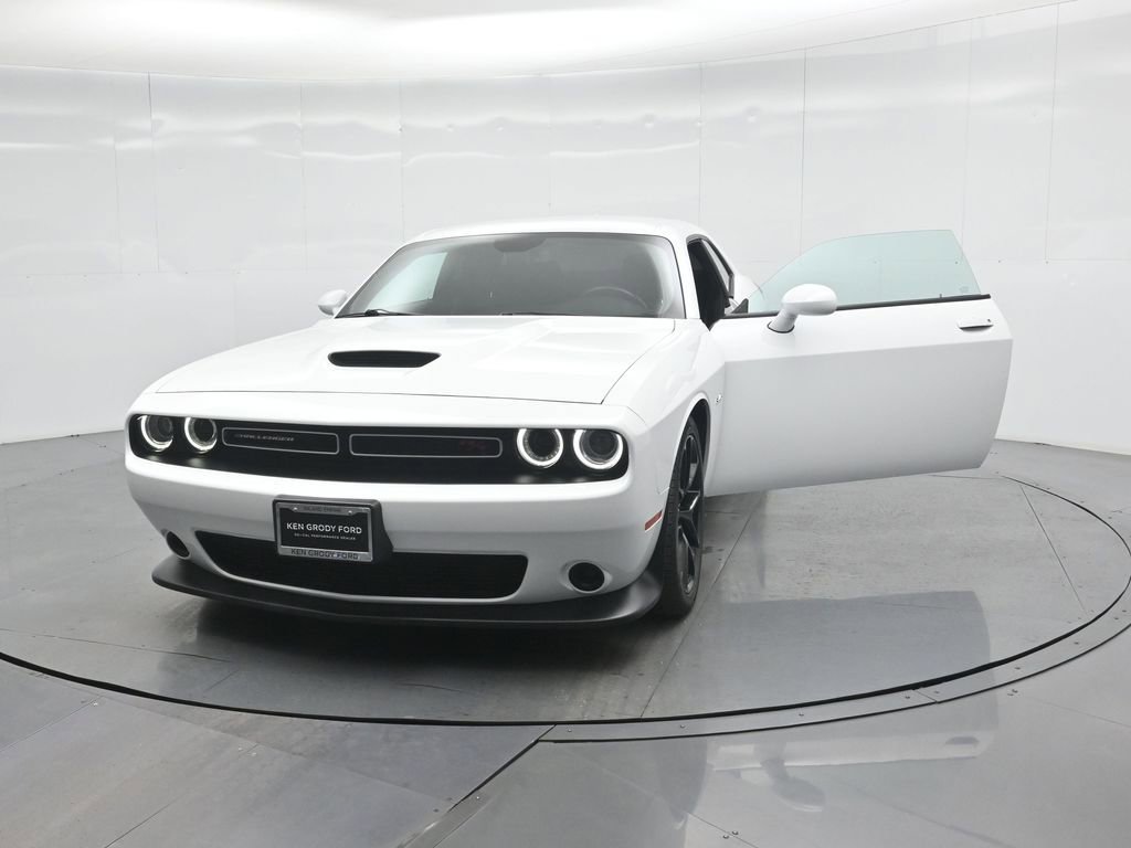 Used 2023 Dodge Challenger R/T image 27