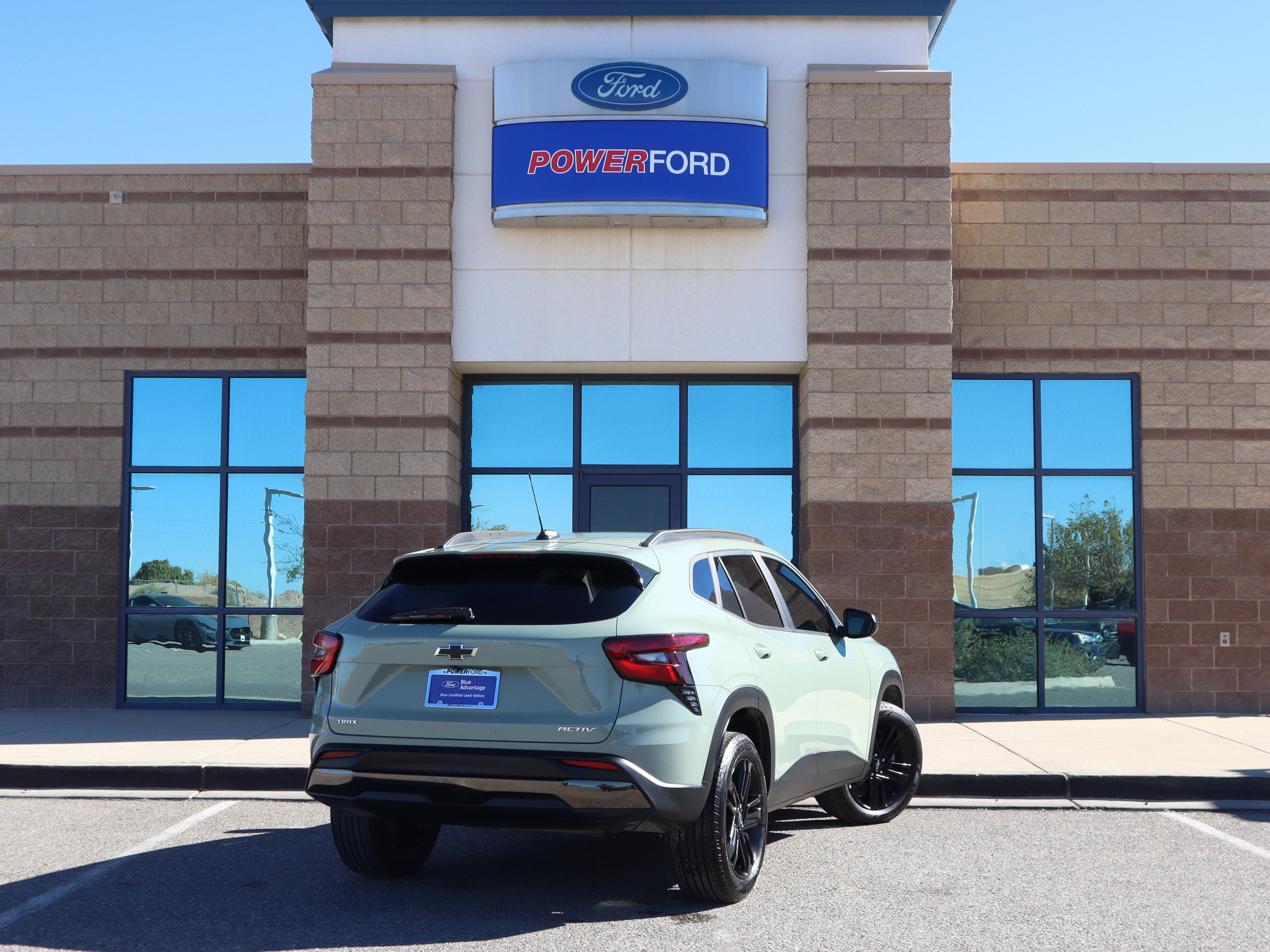Used 2025 Chevrolet Trax ACTIV w/ Driver Confidence Package FWD image 6