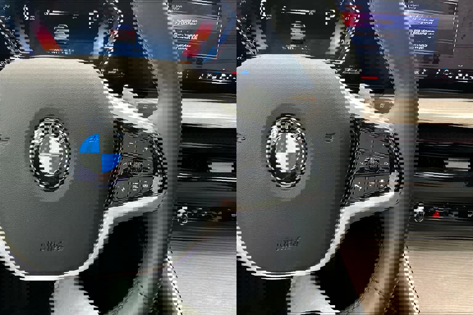 Used 2025 BMW 330i Sedan image 25