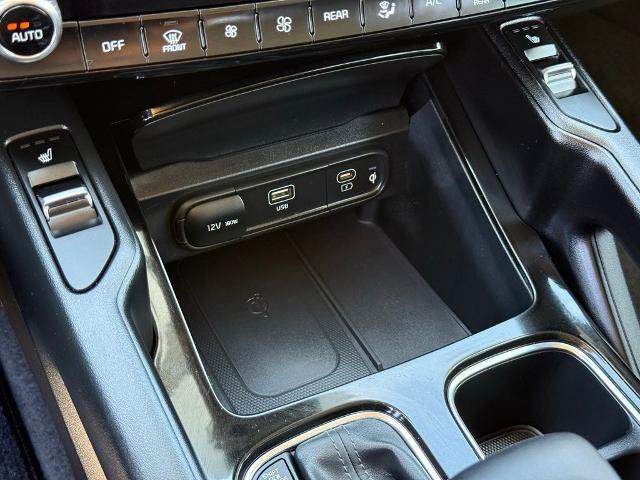 Used 2023 Kia Telluride S AWD/4WD image 13