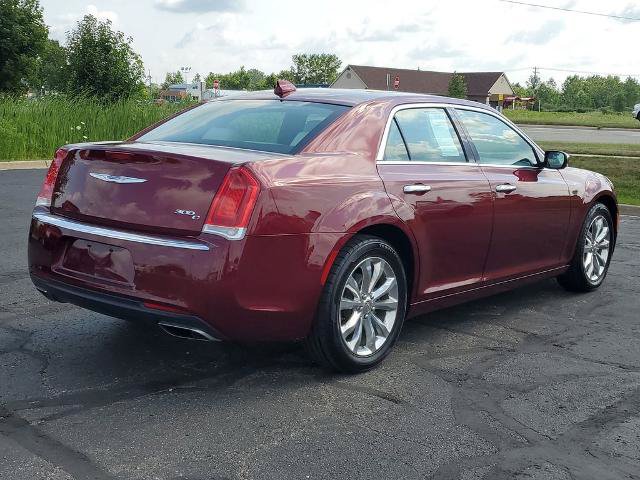 Used 2017 Chrysler 300 C w/ Safetytec Plus Group AWD/4WD image 4