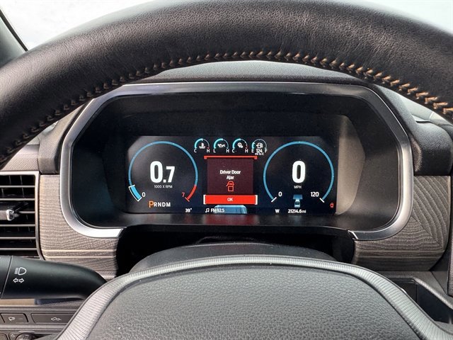 Certified 2022 Ford F150 Platinum w/ Equipment Group 701A High image 10