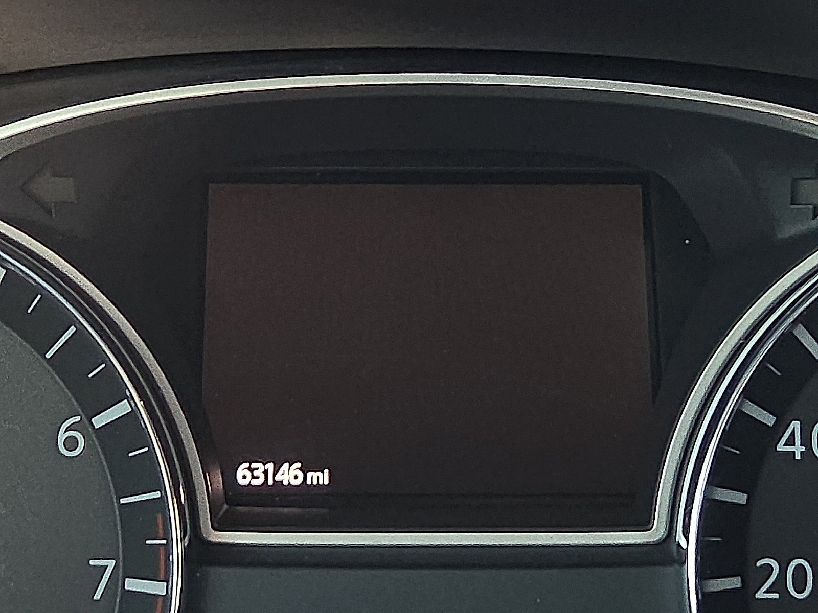 Used 2018 Nissan Pathfinder S FWD image 23