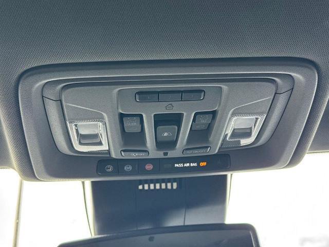 Used 2023 GMC Sierra 1500 Denali image 16