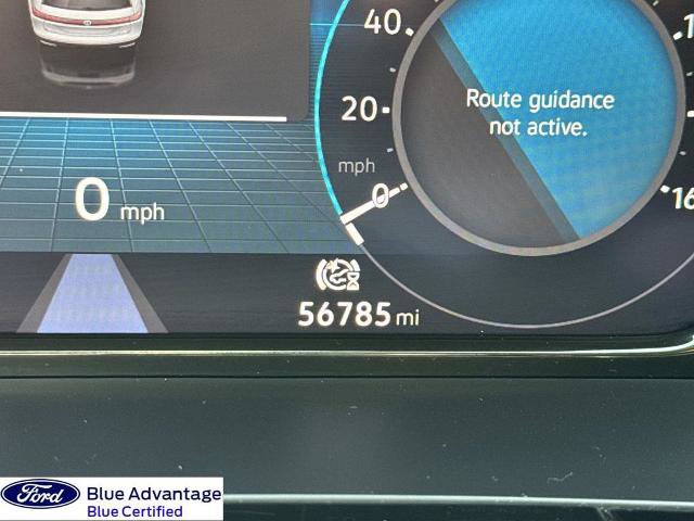 Used 2024 Volkswagen Atlas SE image 2