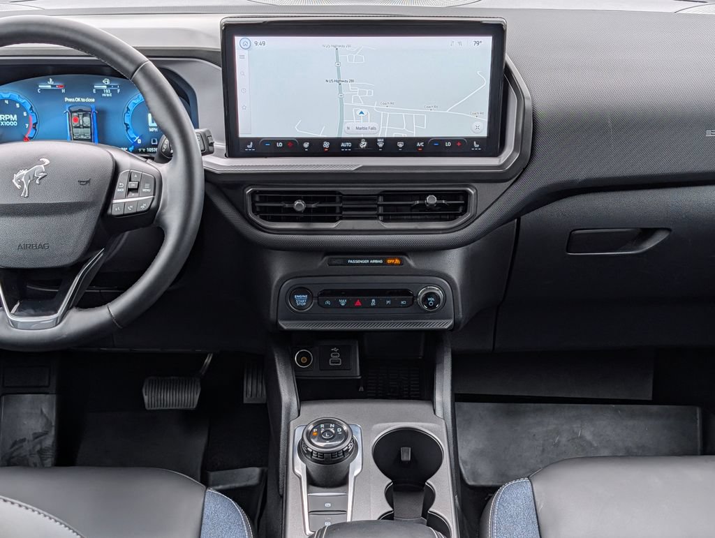 Certified 2025 Ford Bronco Sport Outer Banks w/ Outer Banks Tech Package+ AWD/4WD image 15