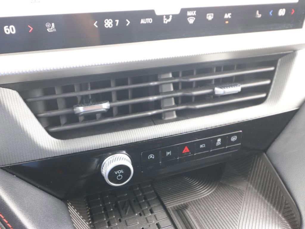 Certified 2025 Ford Explorer ST-Line w/ Premium Package image 21