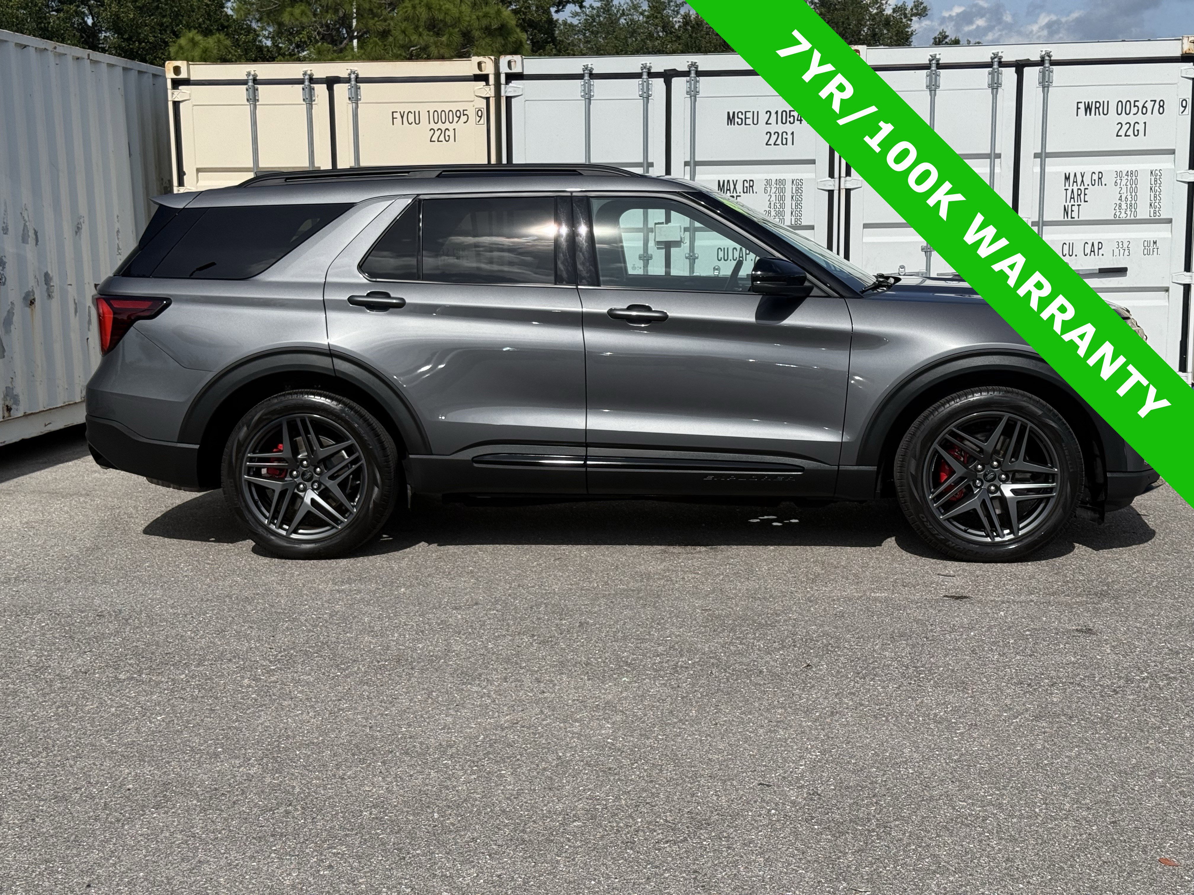 Certified 2025 Ford Explorer ST AWD/4WD image 3