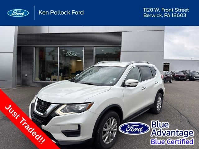 Used 2018 Nissan Rogue SV w/ Premium Package AWD/4WD image 1