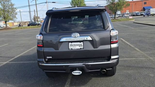 Used 2020 Toyota 4Runner Limited AWD/4WD image 8