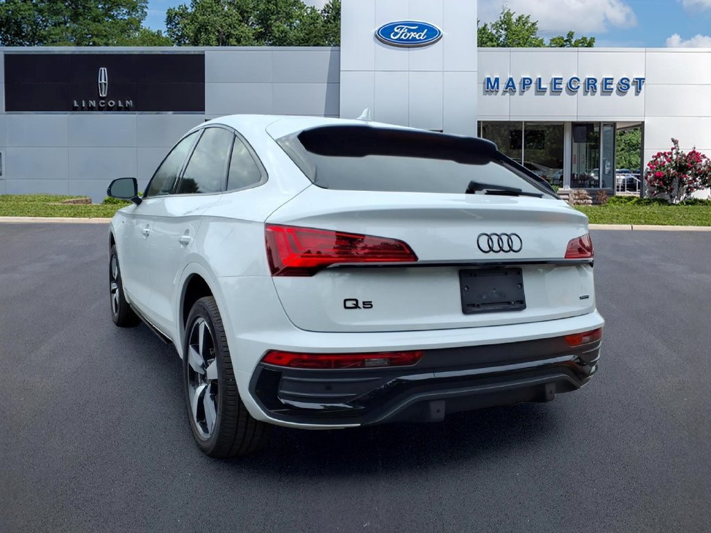 Used 2023 Audi Q5 2.0T Premium Plus w/ Premium Plus Package AWD/4WD image 3