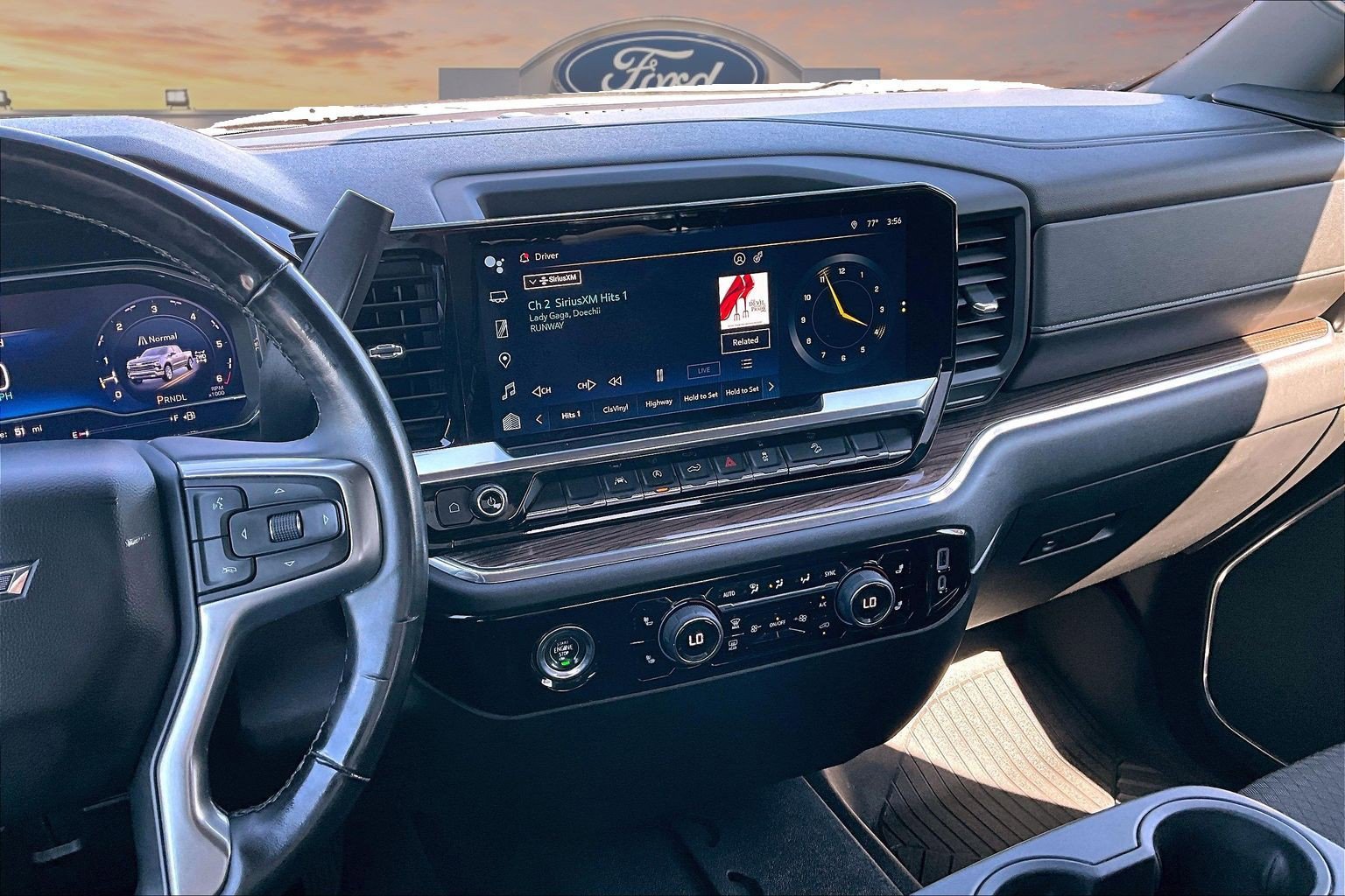 Used 2023 Chevrolet Silverado 1500 RST AWD/4WD image 6