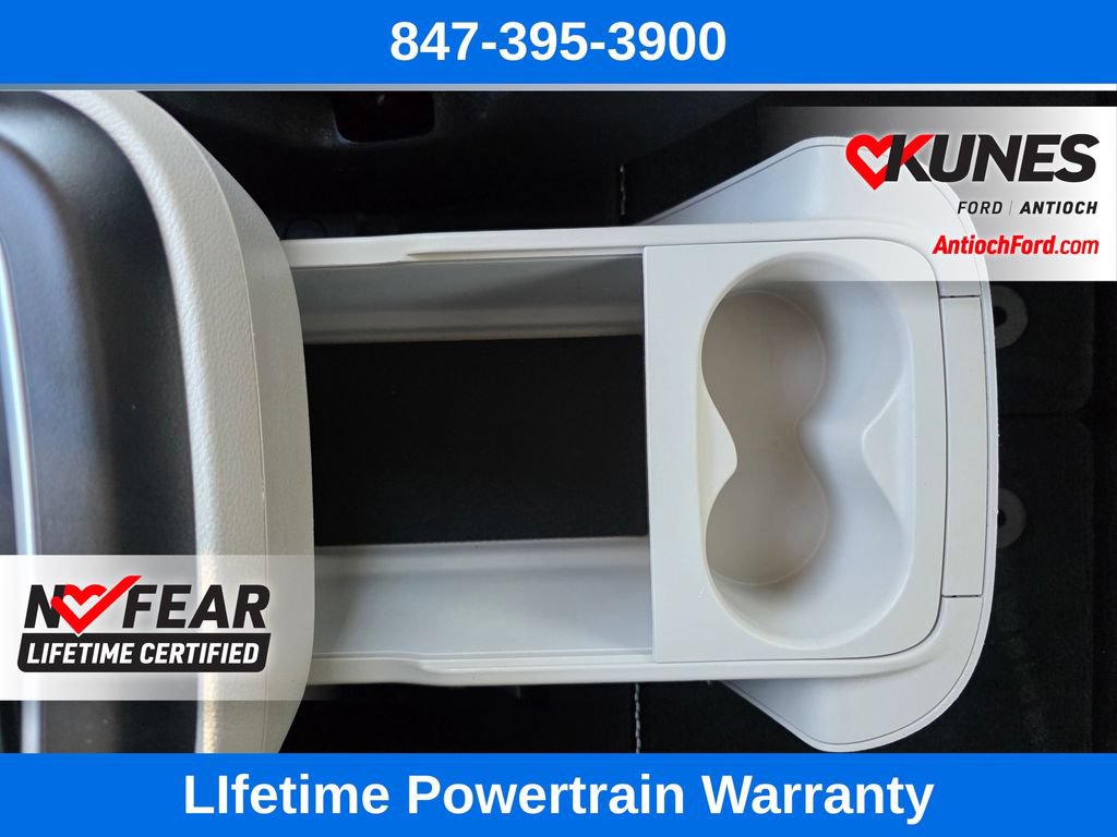 Used 2024 Chrysler Pacifica Touring-L FWD image 65