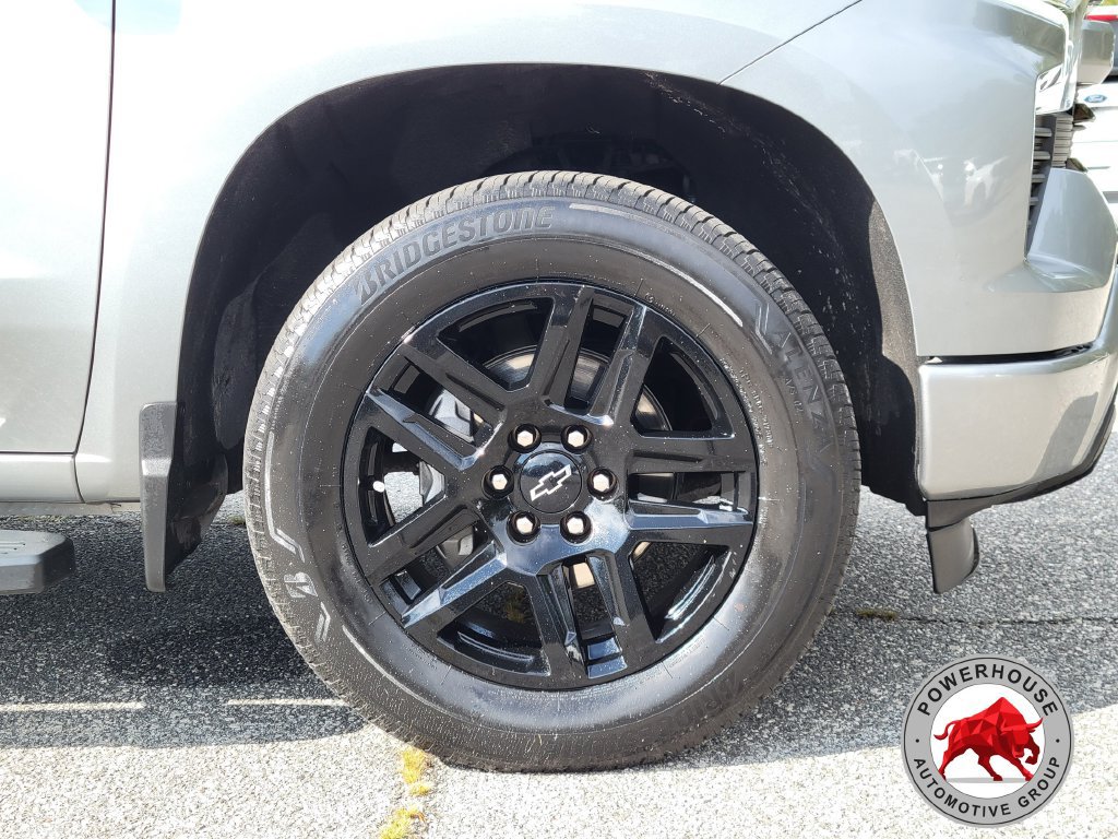 Used 2024 Chevrolet Silverado 1500 RST RWD image 12