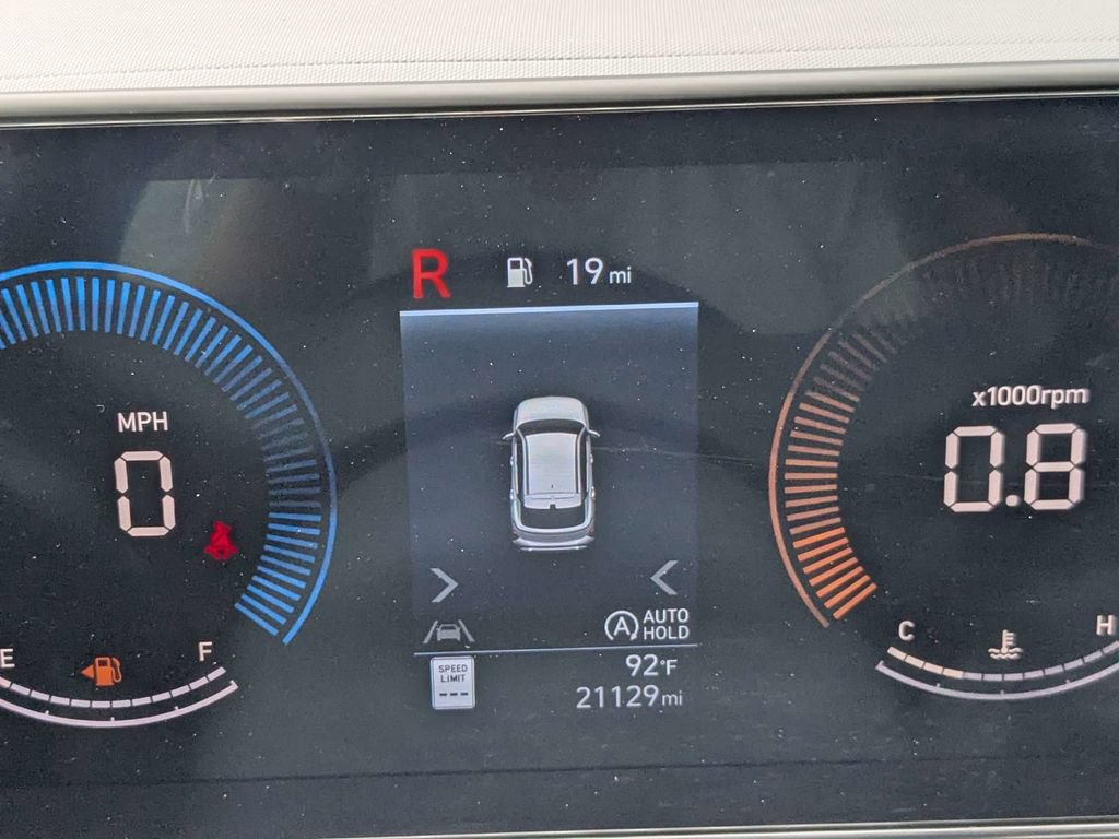 Used 2025 Hyundai Kona SE FWD image 27