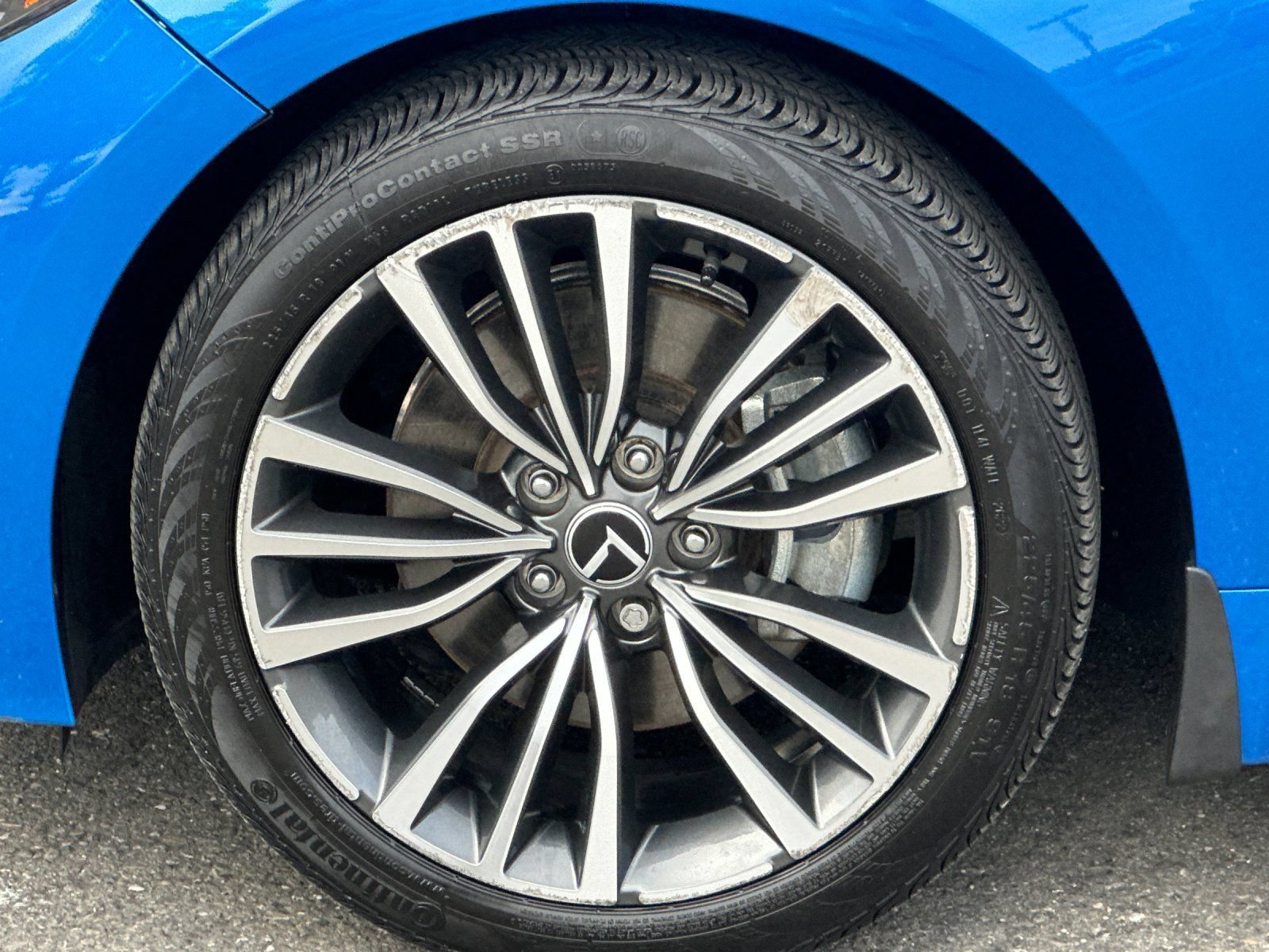 Used 2018 Kia Stinger Premium RWD image 31