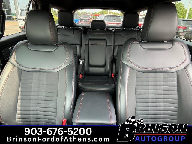 Certified 2026 Ford Explorer ST-Line RWD image 33
