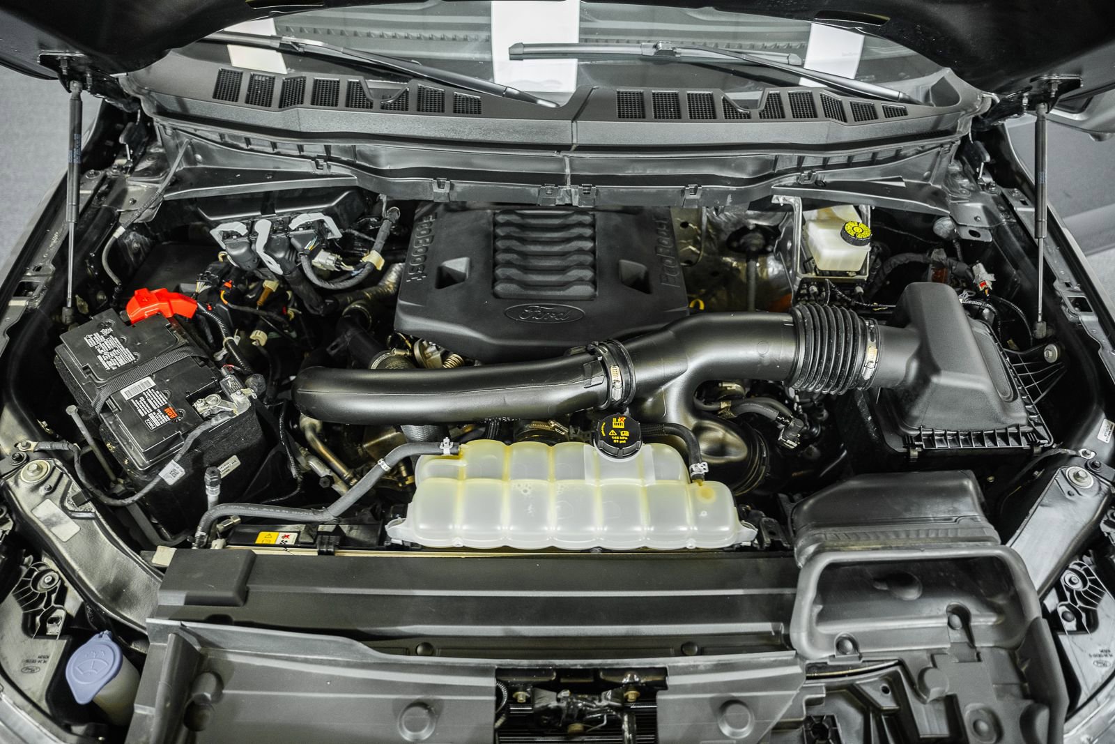 Certified 2023 Ford F150 Tremor w/ Equipment Group 402A High image 27