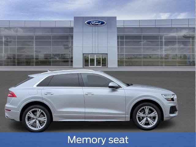 Used 2022 Audi Q8 Premium Plus AWD/4WD image 7