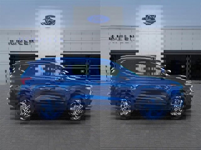 Used 2023 Hyundai Santa Fe SEL image 2