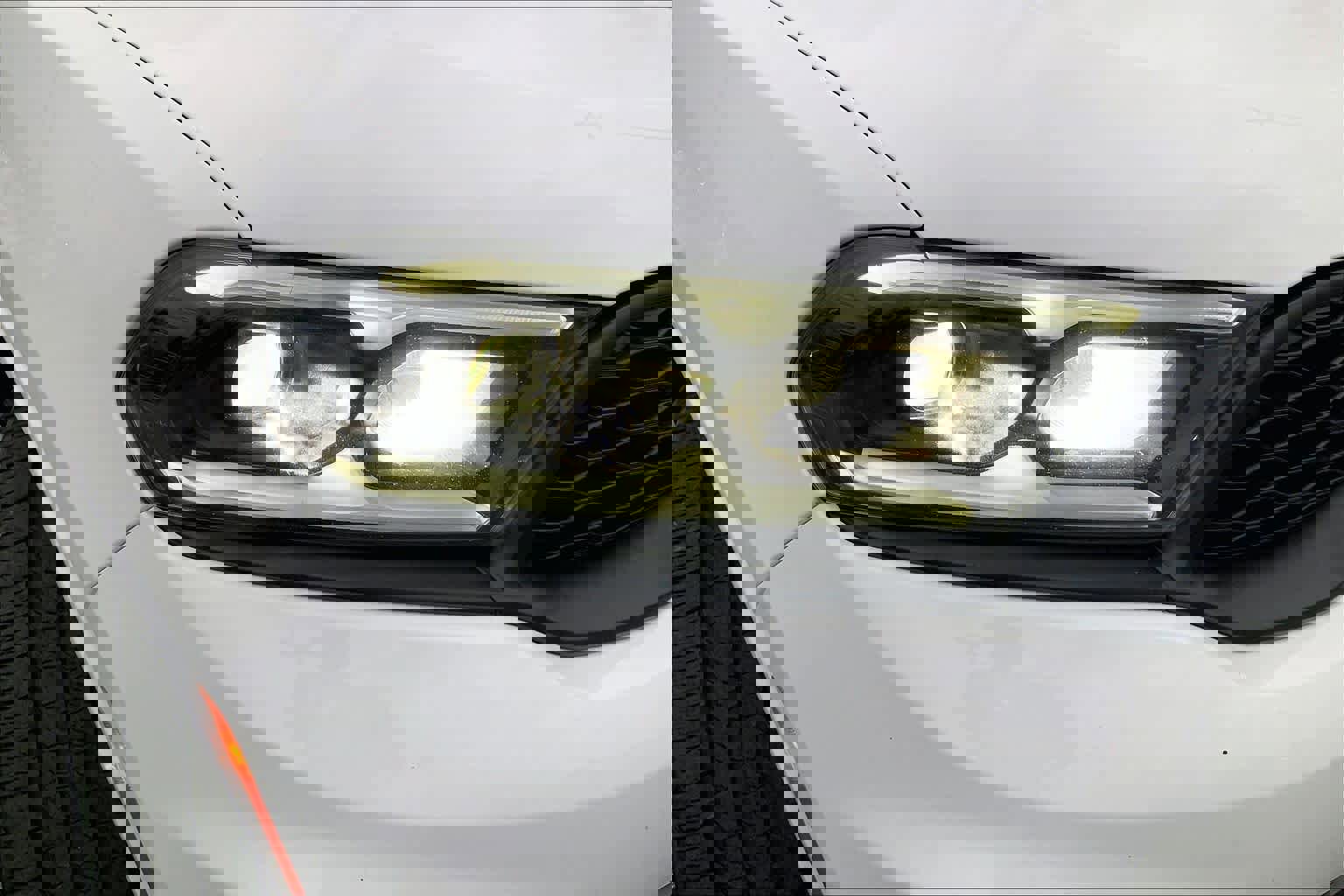 Used 2023 Dodge Durango GT image 25