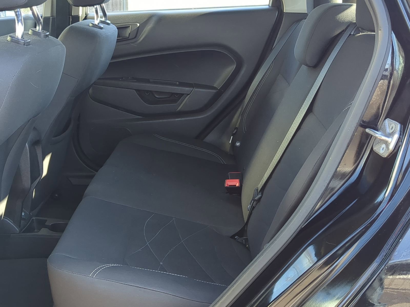 Certified 2018 Ford Fiesta SE image 22