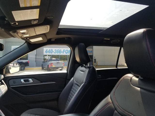 Certified 2026 Ford Explorer ST-Line AWD/4WD image 14