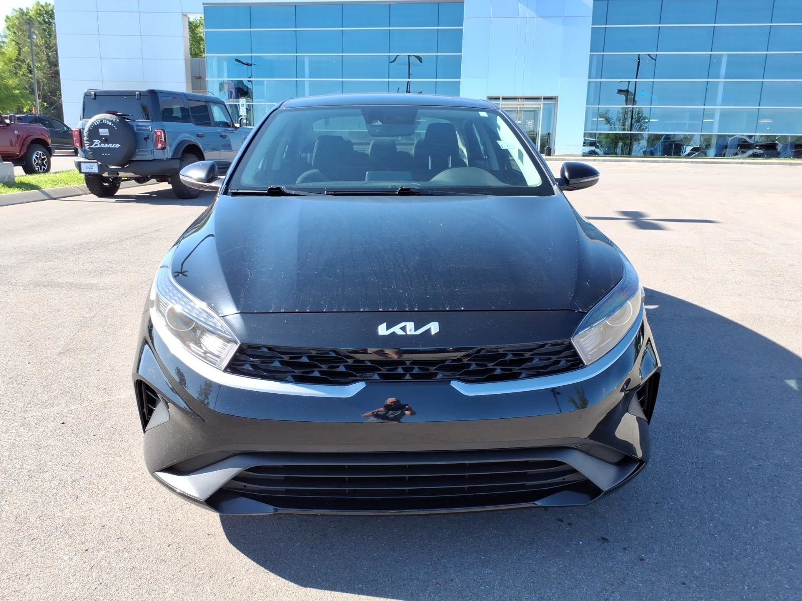 Used 2023 Kia Forte LXS w/ LXS Technology Package FWD image 8