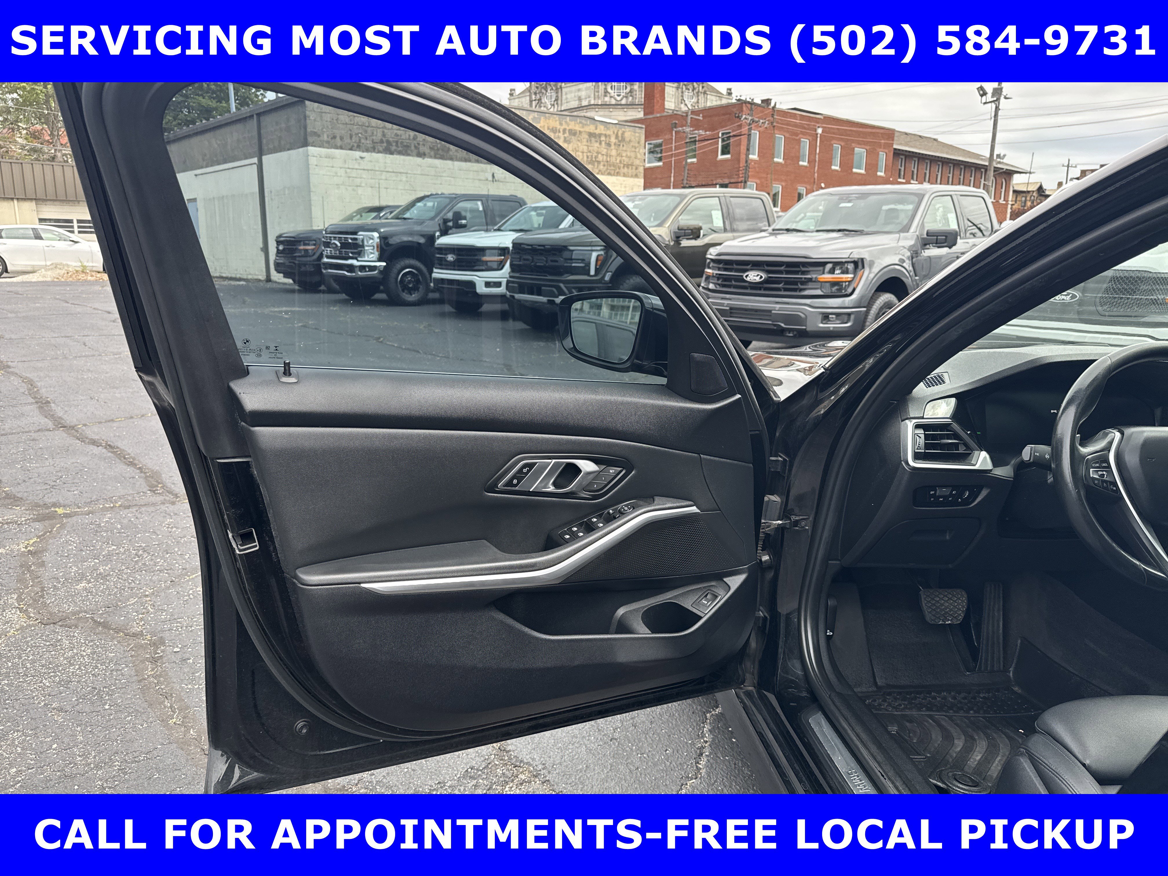 Used 2019 BMW 330i Sedan w/ Convenience Package RWD image 9