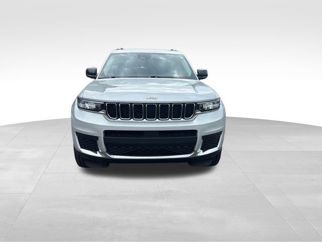 Used 2023 Jeep Grand Cherokee L Laredo image 7