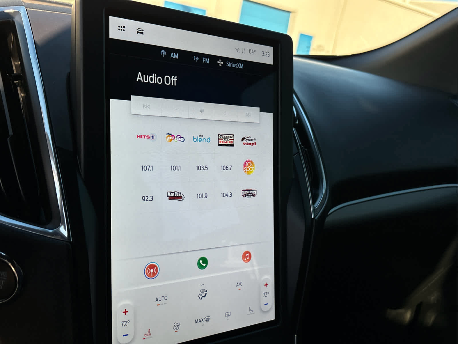 Certified 2022 Ford Edge ST image 20