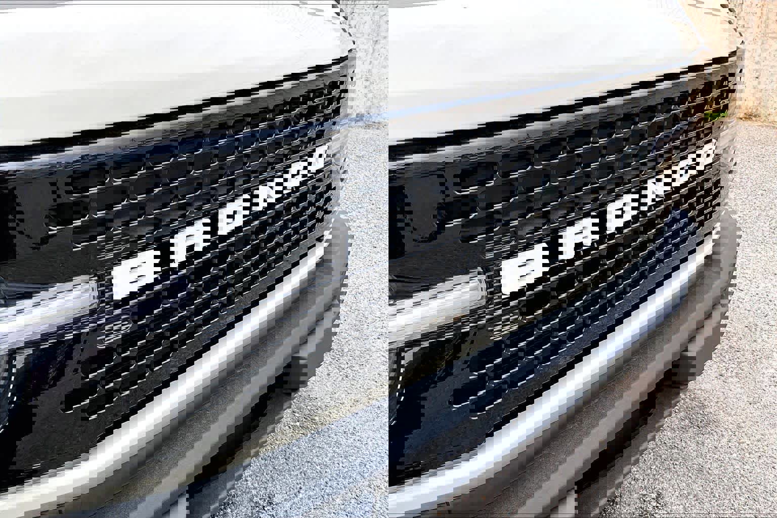 Certified 2025 Ford Bronco Outer Banks w/ Black Appearance Package image 31