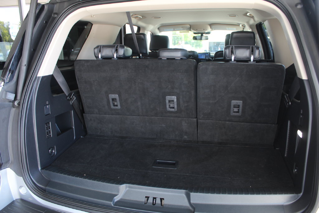 Certified 2022 Ford Expedition XLT RWD image 35